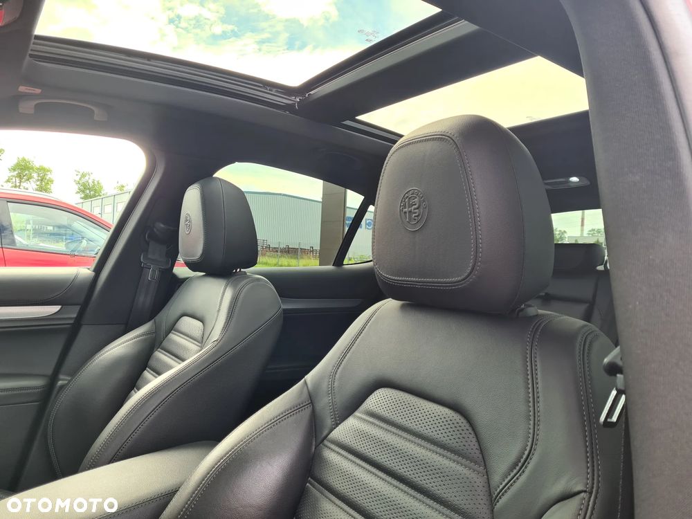 Alfa Romeo Stelvio 2.0 Turbo Veloce Q4 - 15