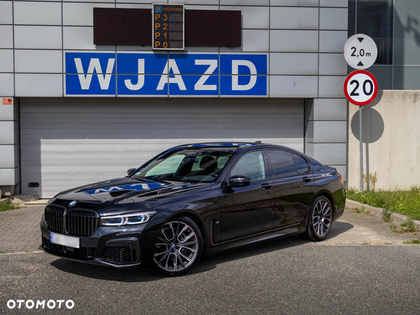 BMW Seria 7 730d xDrive mHEV sport