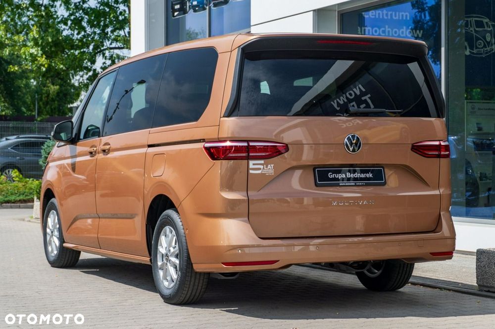 Volkswagen Multivan - 7