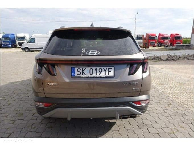 Hyundai Tucson - 13