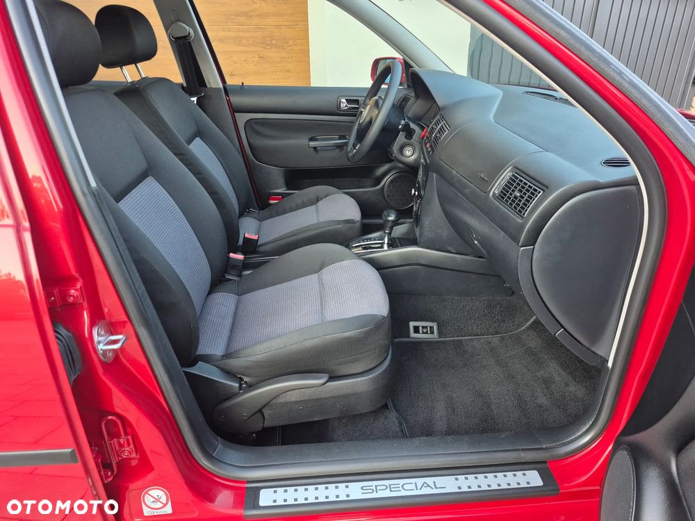 Volkswagen Golf - 17