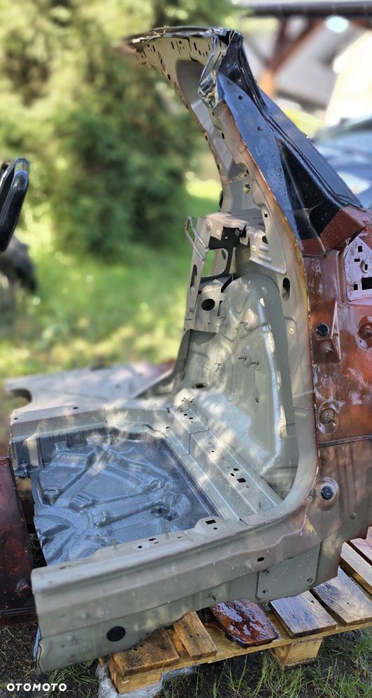 Części Karoserii Peugeot 3008 II 2017 Przód Tył Słupki Ćwiartka - 22