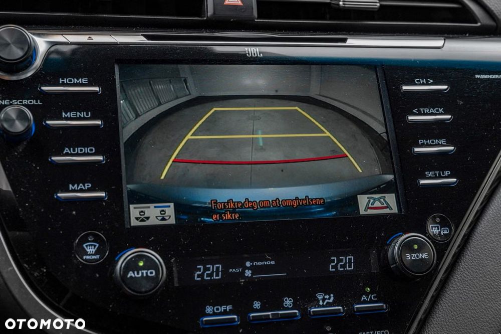 Toyota Camry 2.5 Hybrid Prestige CVT - 17