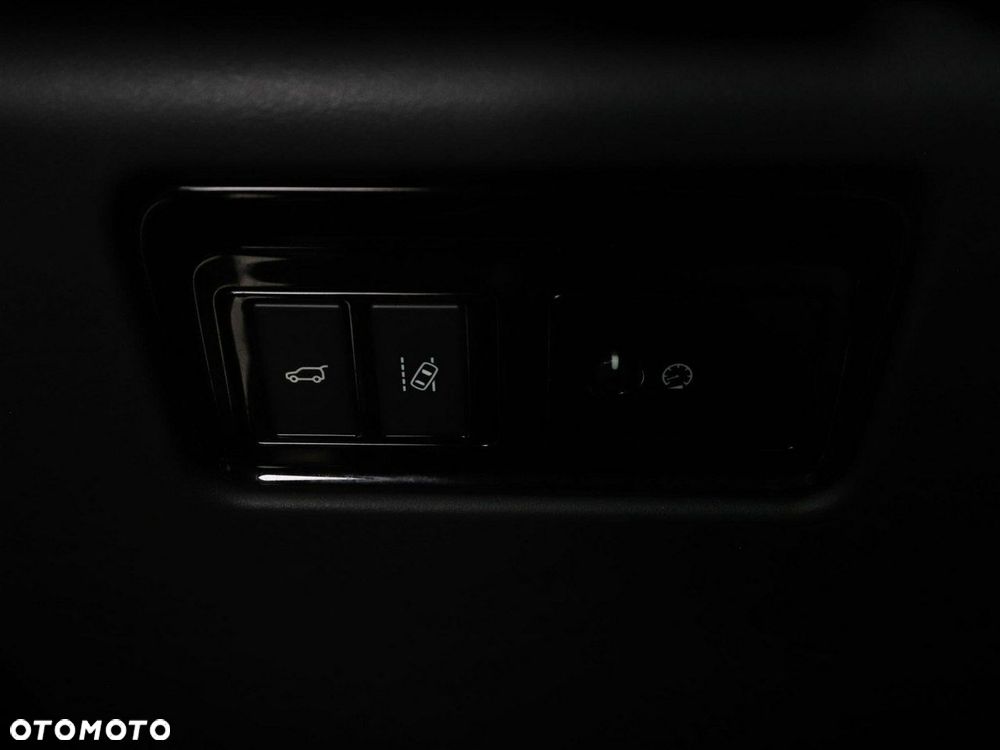 Jaguar F-Pace 2.0 i4D AWD R-Sport - 38