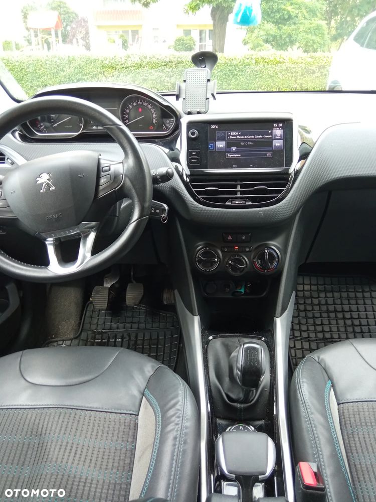 Peugeot 2008 Blue-HDi FAP 100 STOP & START Style - 6