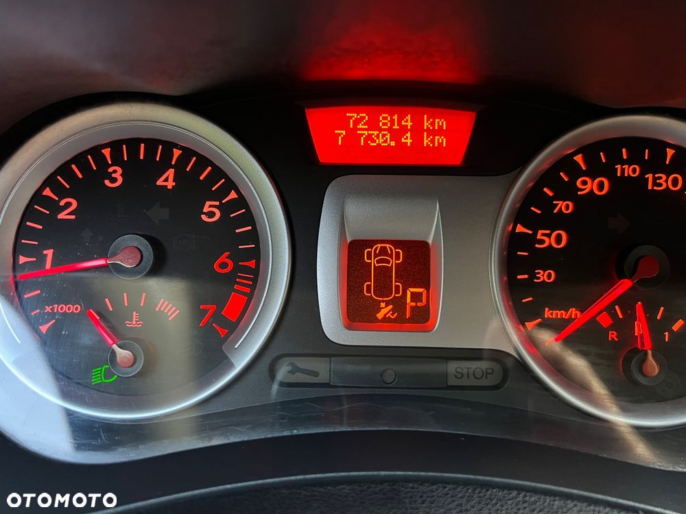 Renault Clio 1.6 16V Night&Day - 10