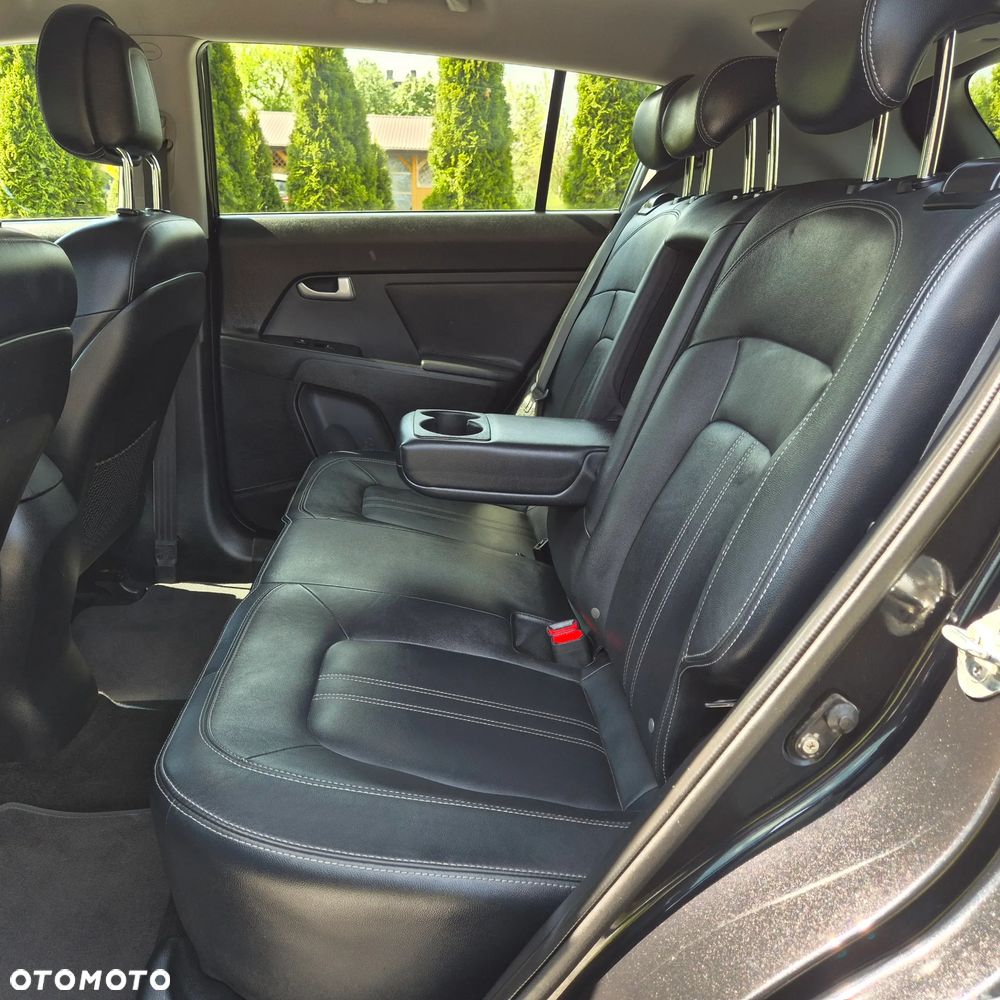 Kia Sportage 2.0 CRDI 4WD Dream-Team Edition - 25