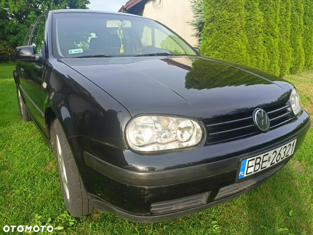 Volkswagen Golf 1.6 Basis - 4