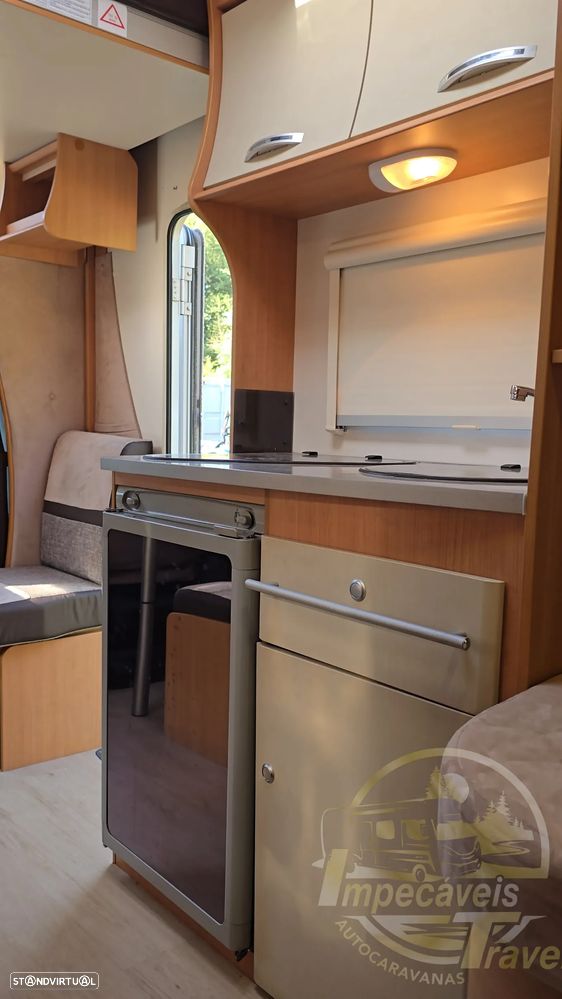 Challenger Genesis 46 - cama elevatória tecto + camas gémeas ou cama total - AC - 5