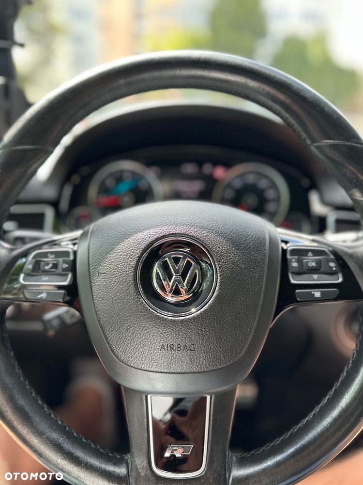 Volkswagen Touareg 3.0 V6 TDI BMT Perfectline R-Style - 14