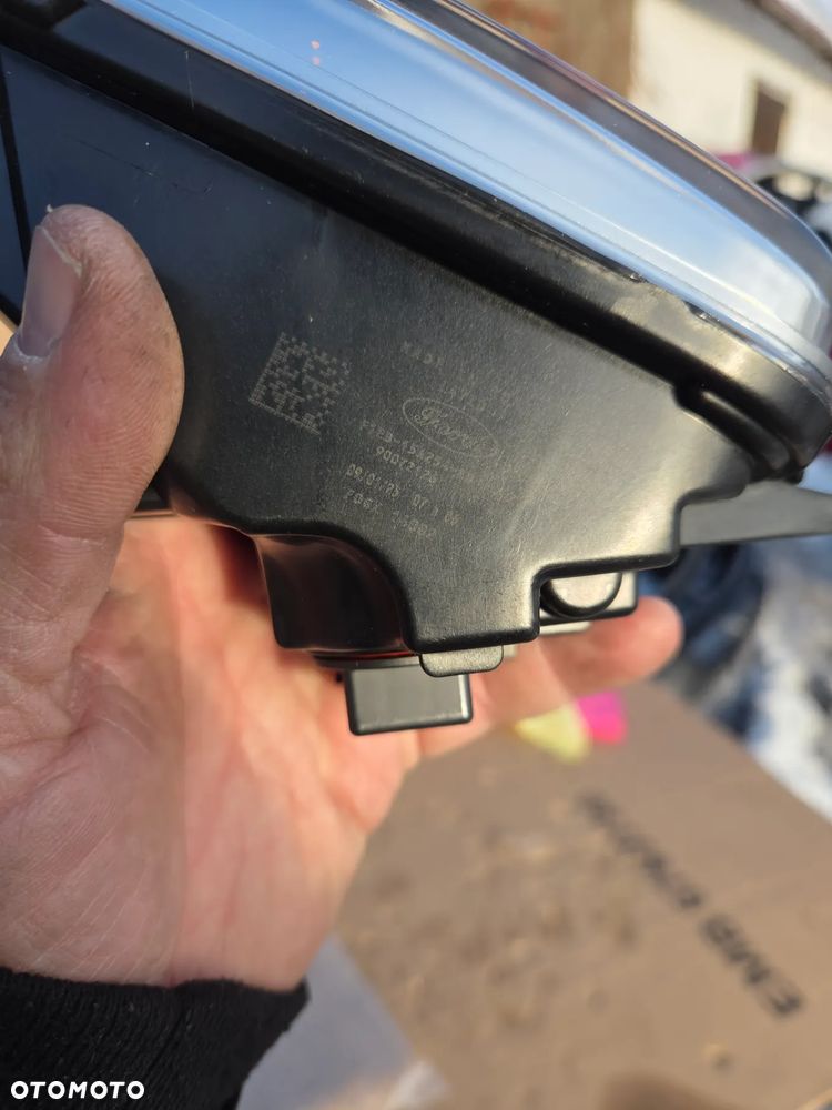 Halogen Prawy Ford C-Max II Focus III MK-3 Lift Mondeo MK-5 V Custom F1EB-15A254-AB 1874687 - 9