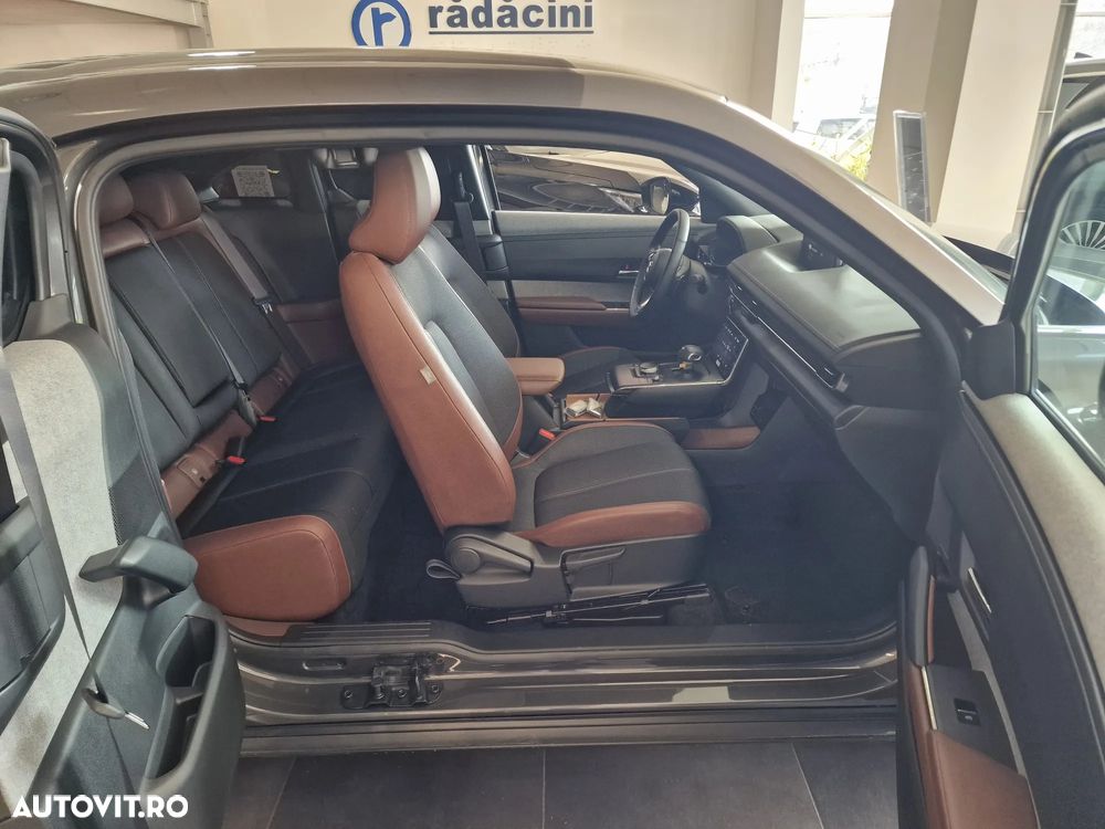 Mazda MX-30 e-SKYACTIV EV Makoto (Industrial Vintage) - 6