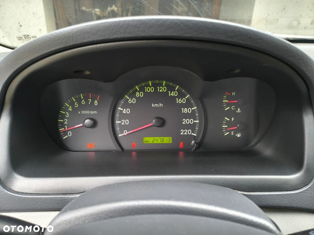 Kia Cerato 1.6 LX / Family - 14