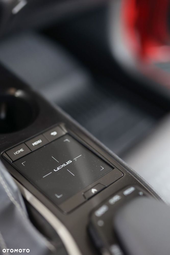 Lexus UX - 26