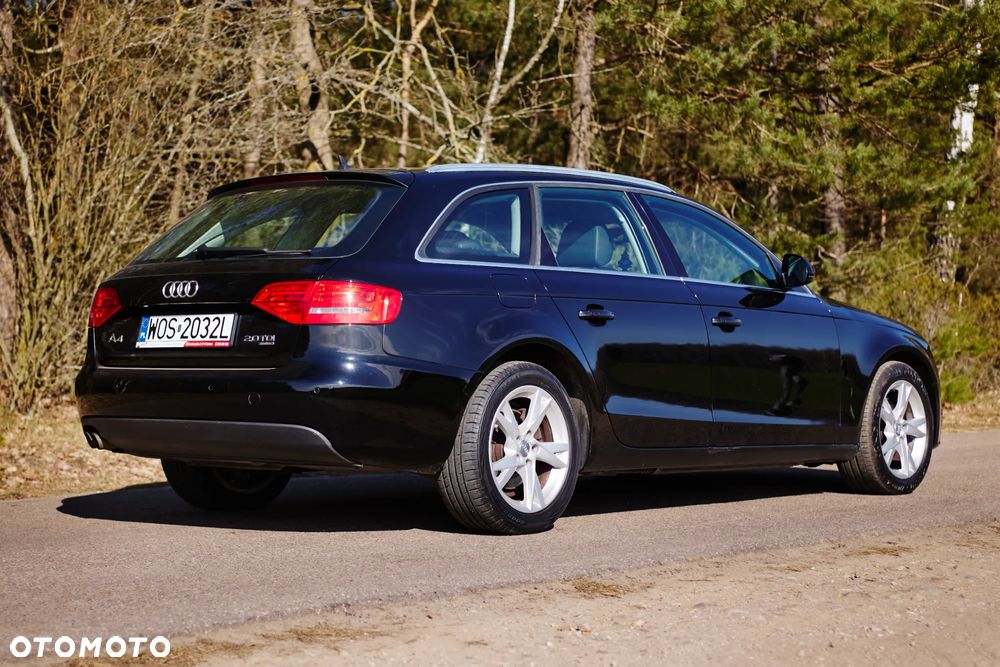 Audi A4 Avant 2.0 TDI DPF quattro Attraction - 7