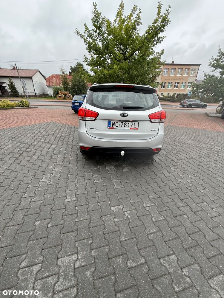 Kia Carens 1.7 CRDi 115 Dream Team Edition - 15