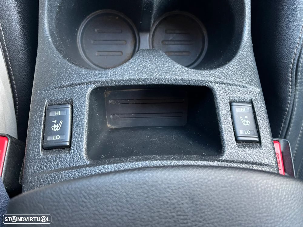 Nissan Qashqai 1.6 dCi Tekna Premium Pele S Alcantara 4x4i - 23