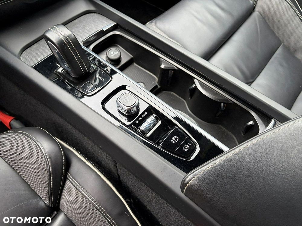 Volvo S60 - 29