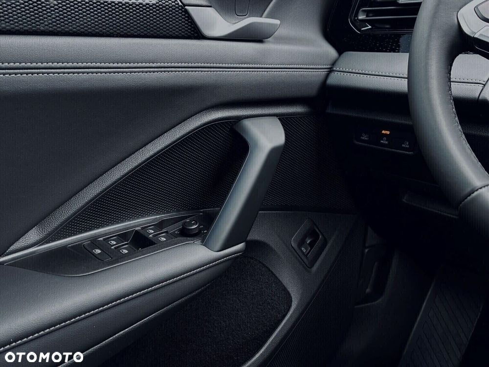 Volkswagen Tiguan - 20
