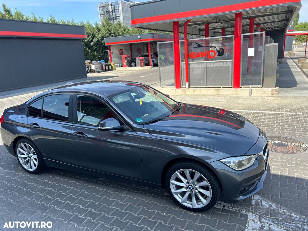 BMW Seria 3 320d Touring Aut. Sport Line - 1