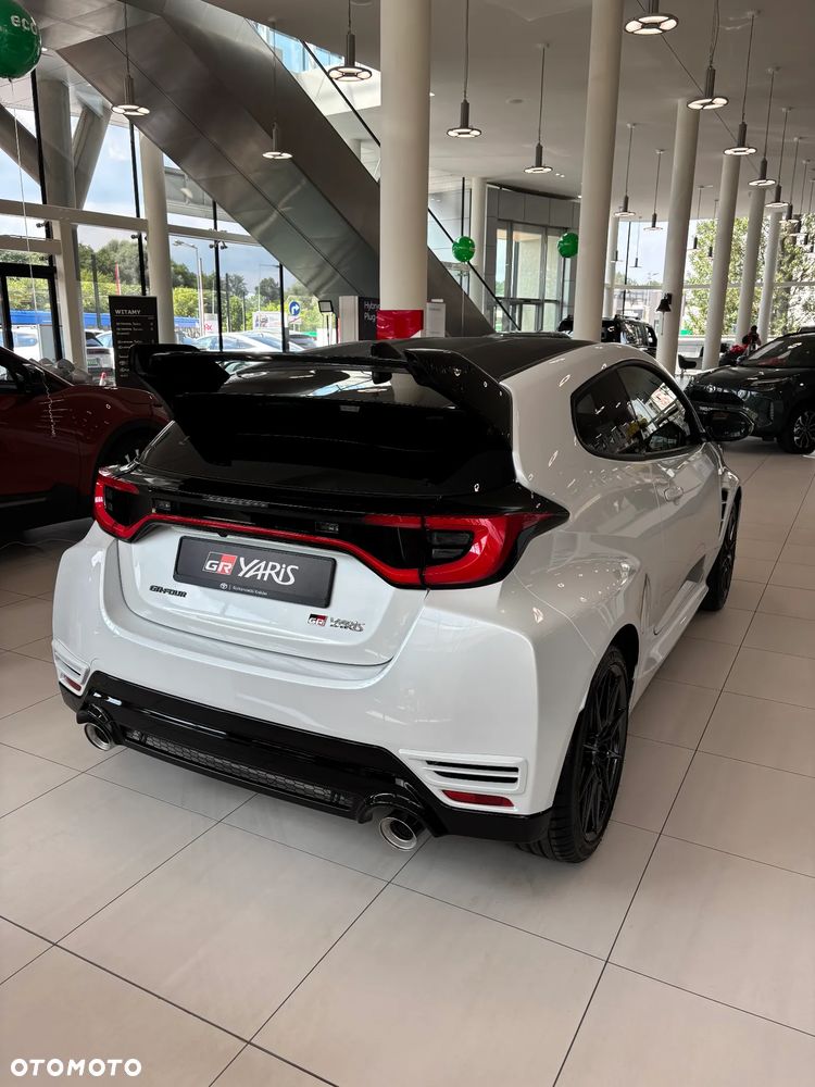 Toyota GR Yaris 1.6 Aero Performance - 10