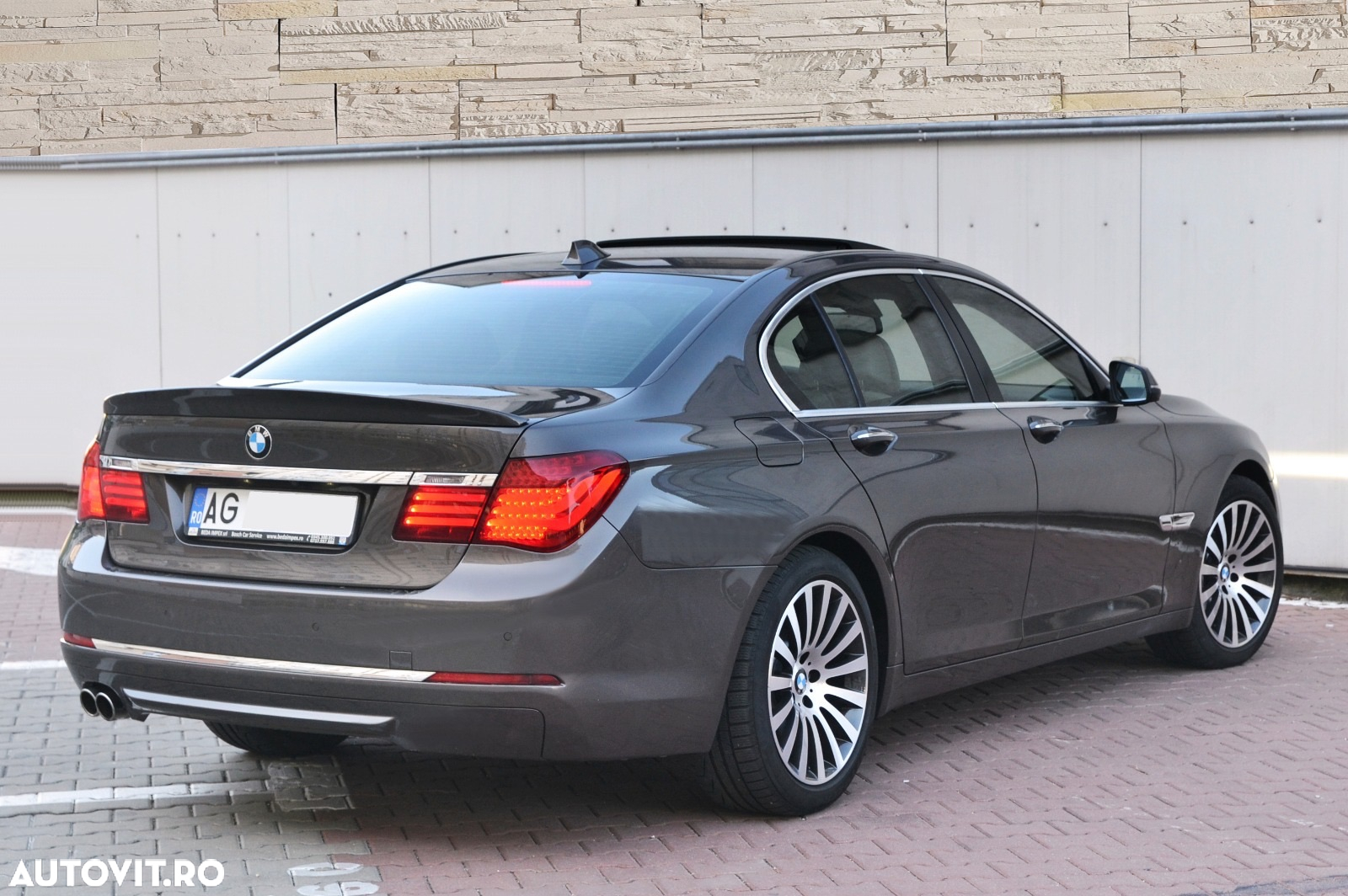 BMW Seria 7 730d Edition Exclusive - 4
