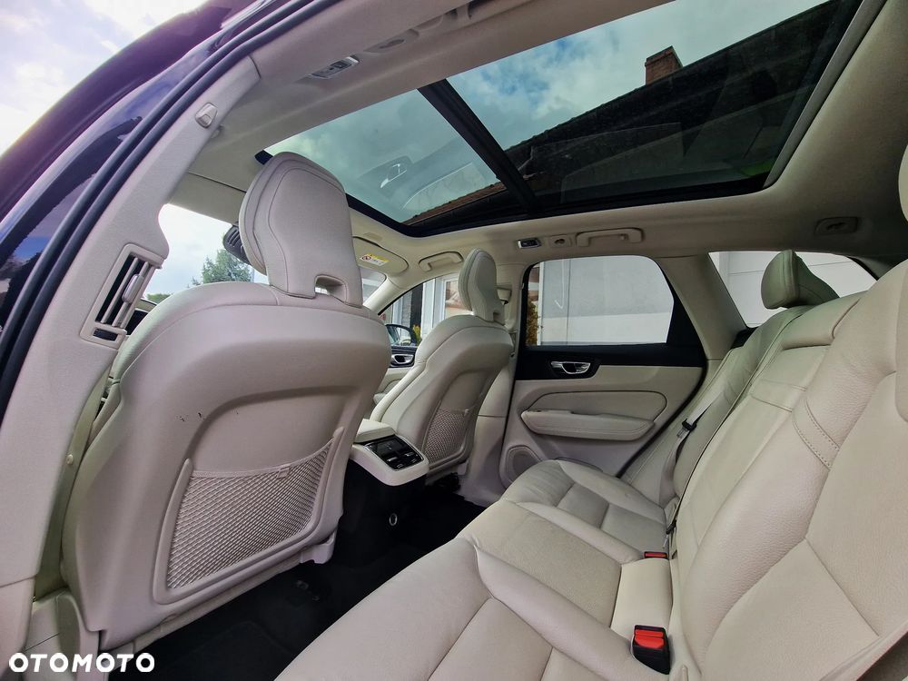 Volvo XC 60 D4 Inscription - 23