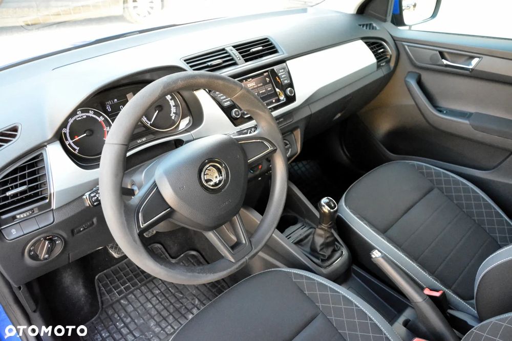 Skoda Fabia 1.0 TSI Ambition - 11