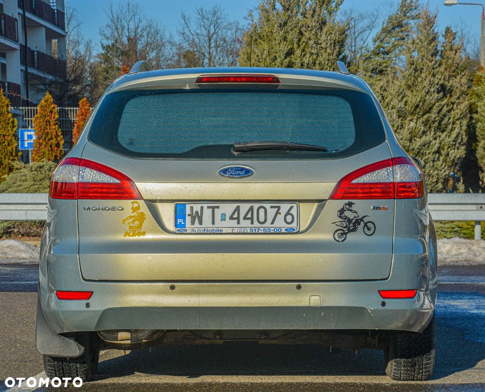 Ford Mondeo 2.0 TDCi Ghia - 4