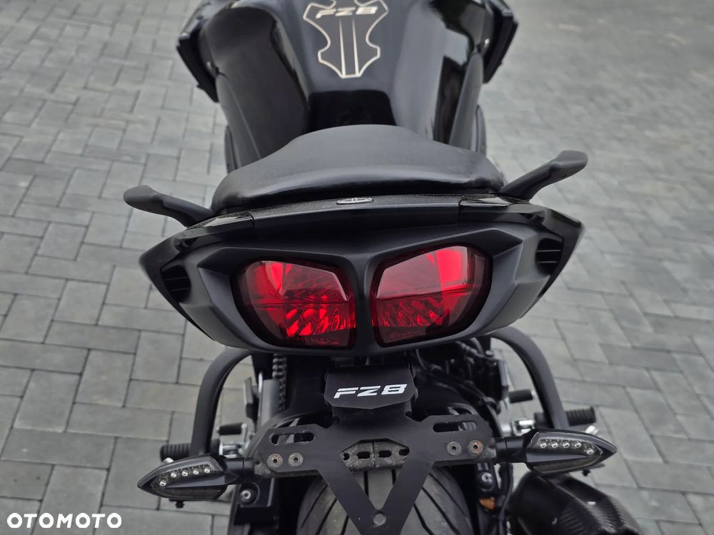 Yamaha FZ8 - 33