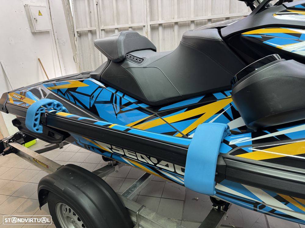 Sea-Doo RXP-X 300 - 8