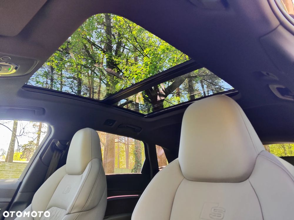 Audi e-tron 50 Quattro S Line - 28