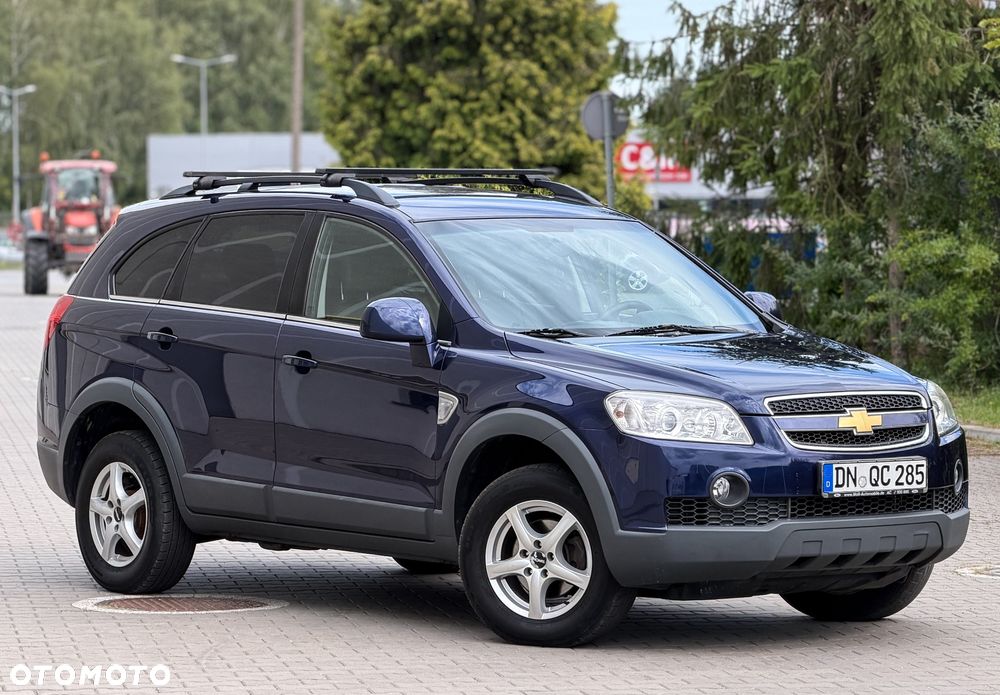 Chevrolet Captiva 2.4 2WD 7 Sitzer LS Family Edition - 3