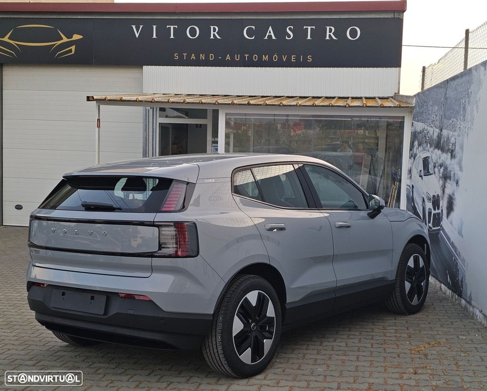 Volvo EX30 69 kWh Single Motor Extended Range Core - 6