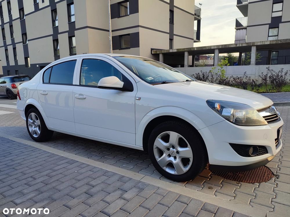 Opel Astra III 1.6 - 6