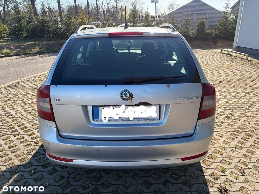 Skoda Octavia - 7