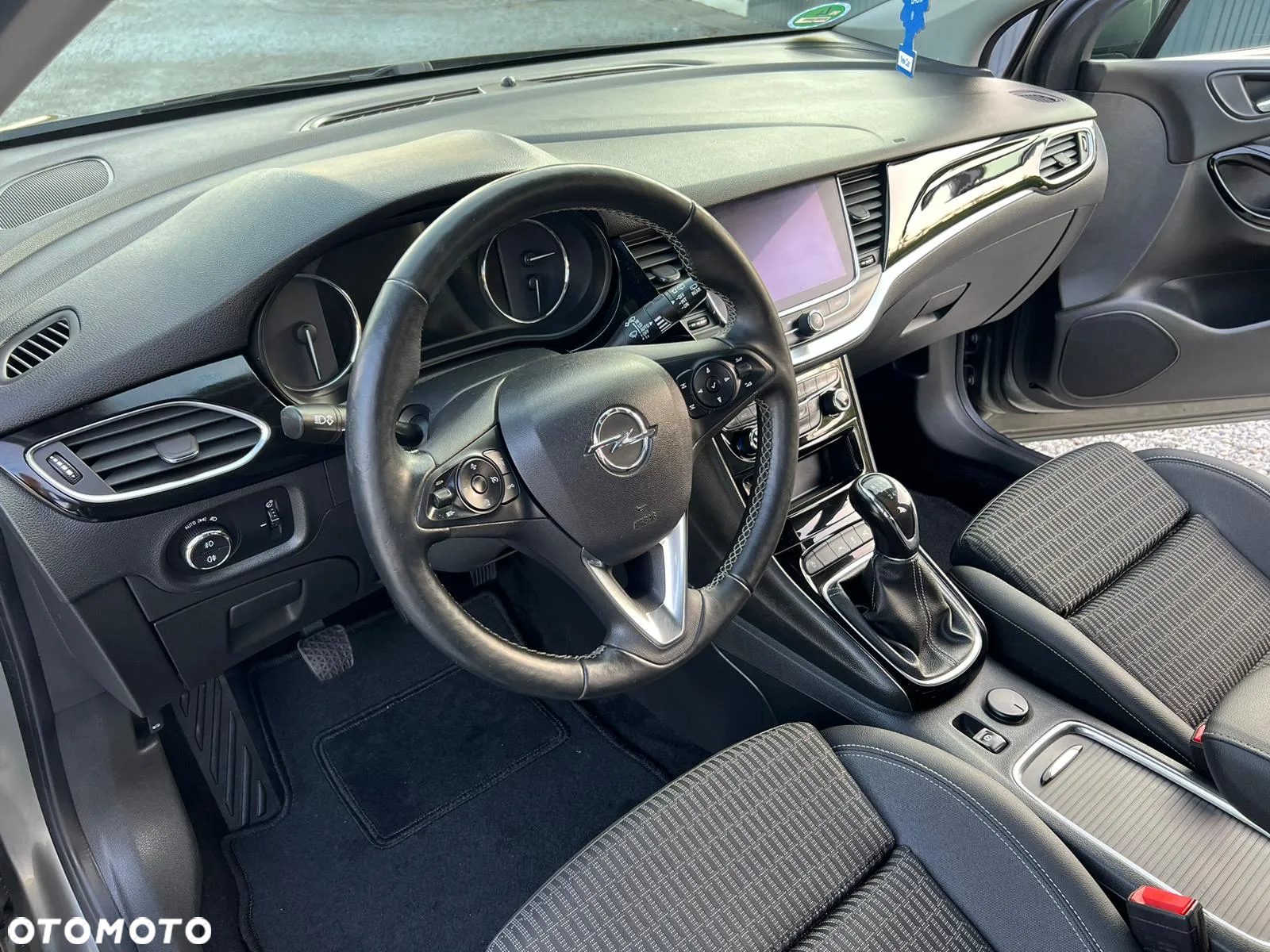 Opel Astra 1.2 Turbo Start/Stop Elegance - 27