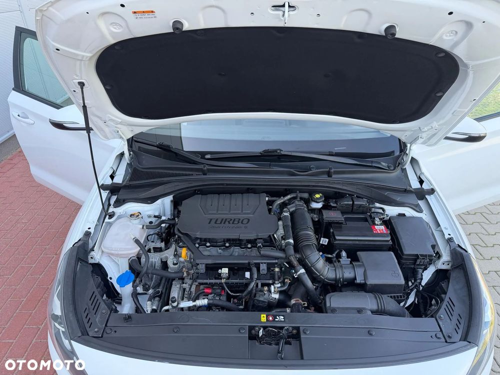 Hyundai i30 1.5 T-GDI 48V Modern - 9