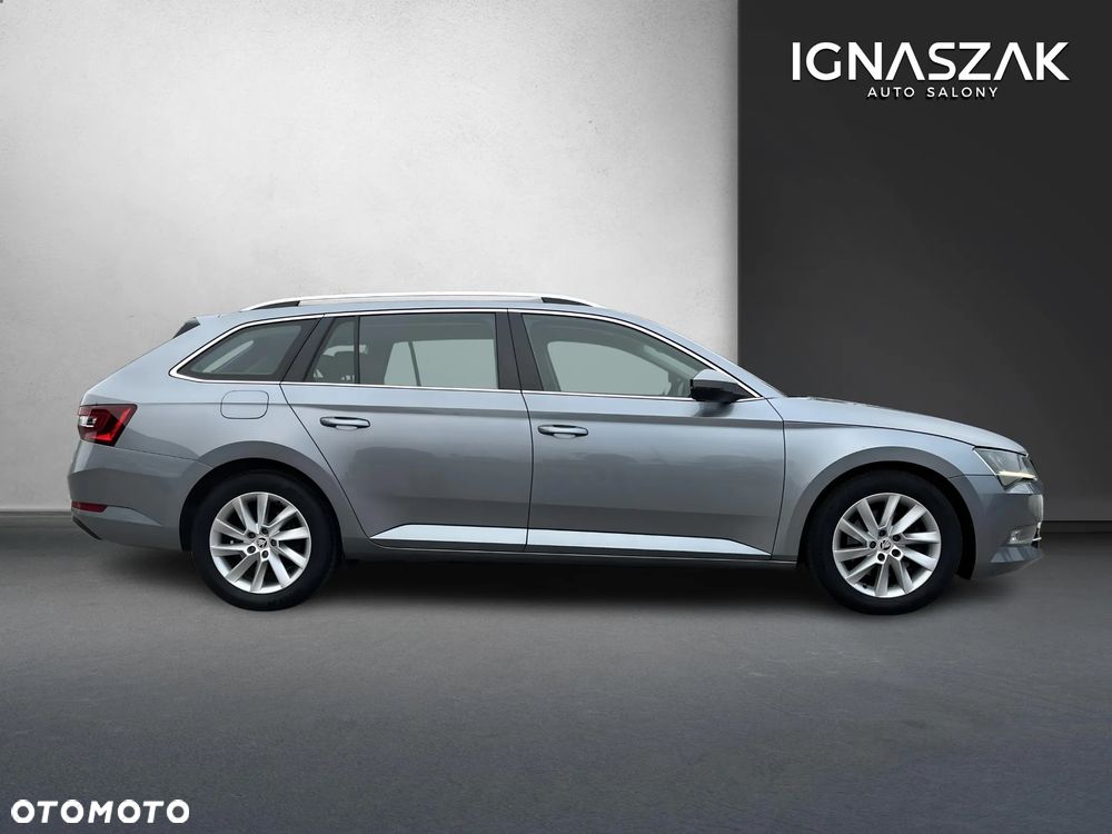 Skoda Superb 2.0 TDI SCR Ambition DSG - 6