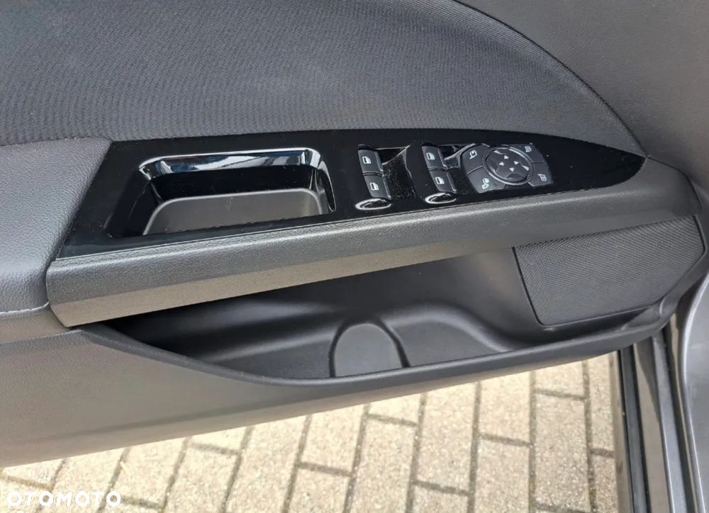 Ford Mondeo 1.5 EcoBoost Silver X (Amb.) - 17