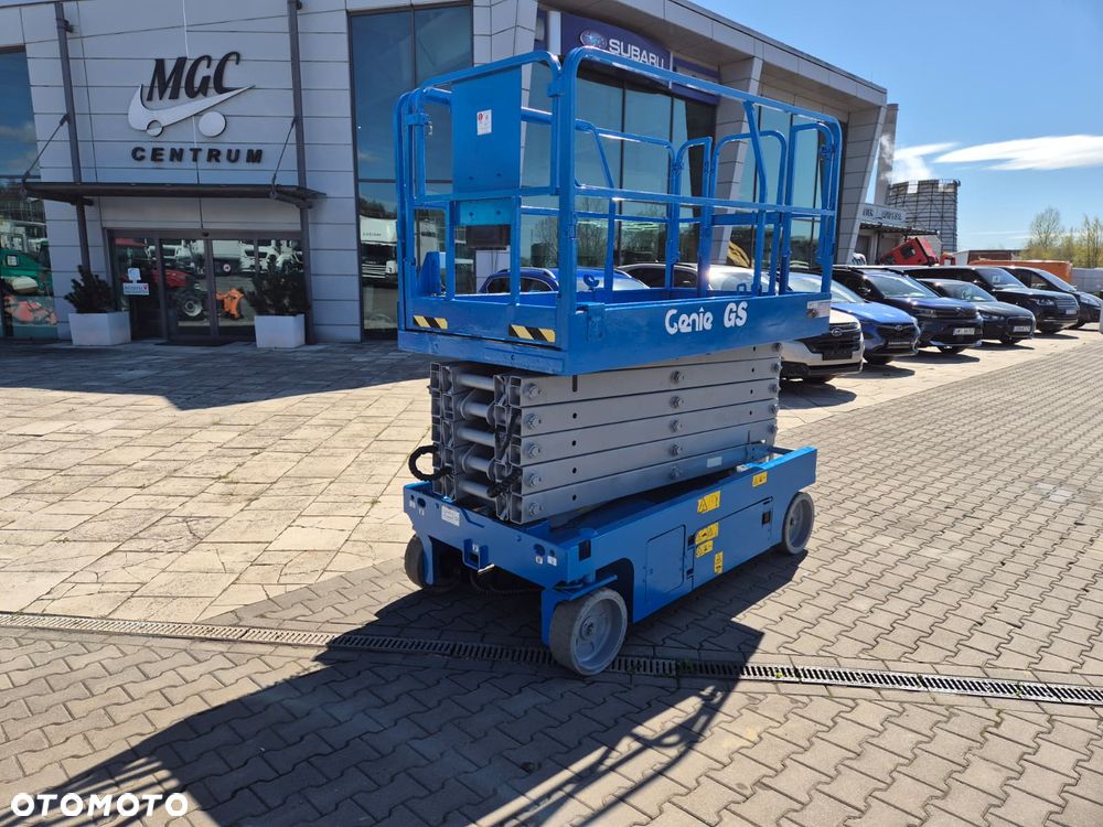 Genie GS 4047 / 1 WŁ / SUPER STAN / ODNOWIONY / NISKIE MOTOGODZINY / MAX 14 METRÓW / MAX 350 KG ŁADOWNOŚĆ - 2