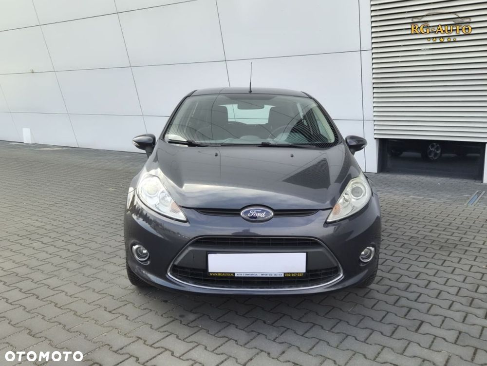 Ford Fiesta - 16