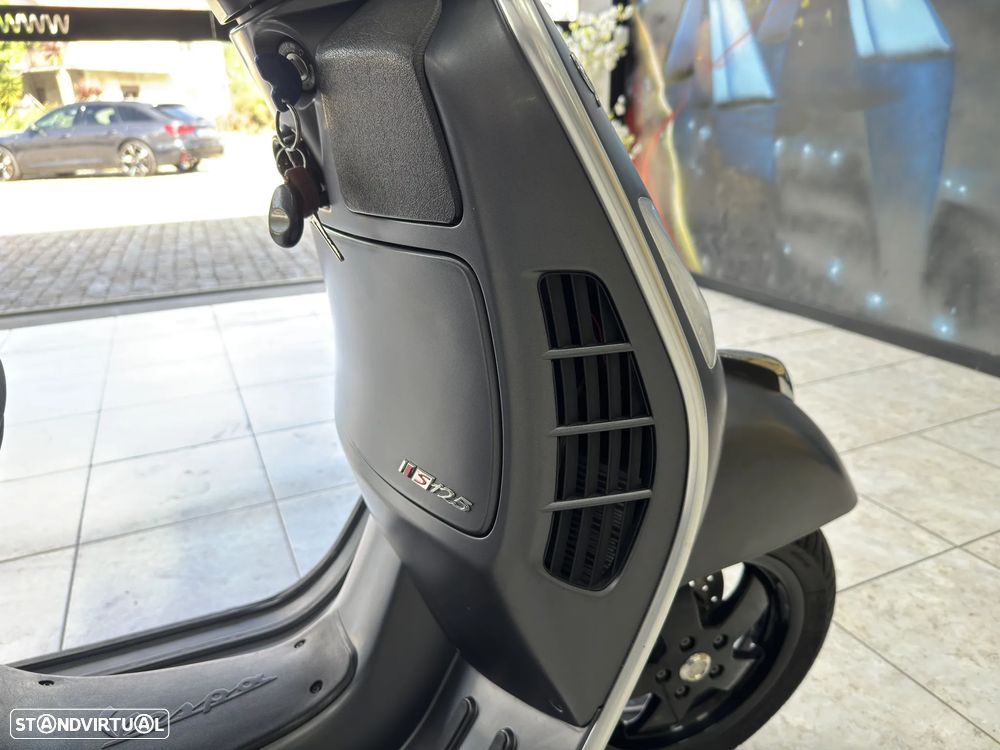 Piaggio Super GTS Super - 17