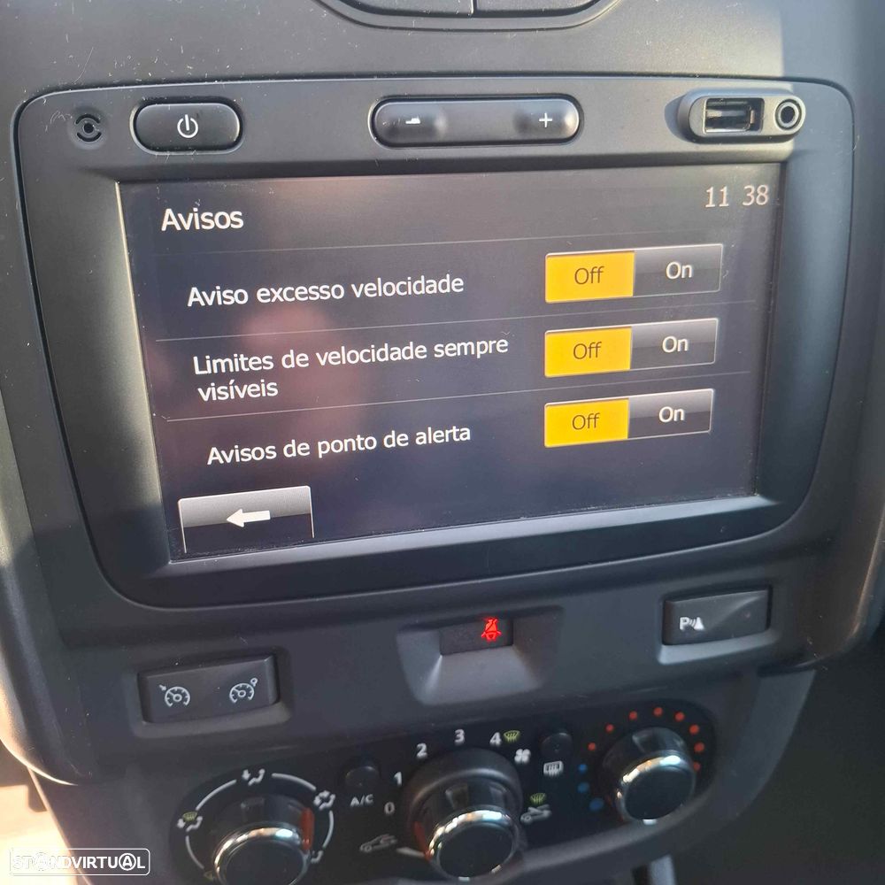 Dacia Duster 1.2 TCe Prestige - 26