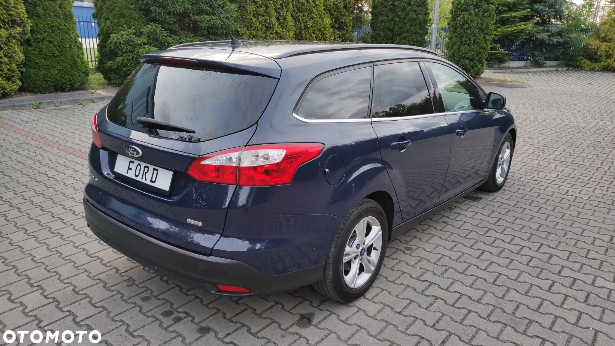 Ford Focus Turnier 1.0 EcoBoost Start-Stopp-System SYNC Edition - 16