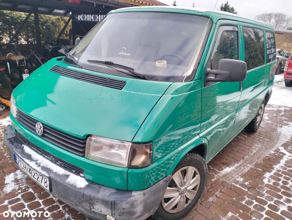 Volkswagen Transporter - 2