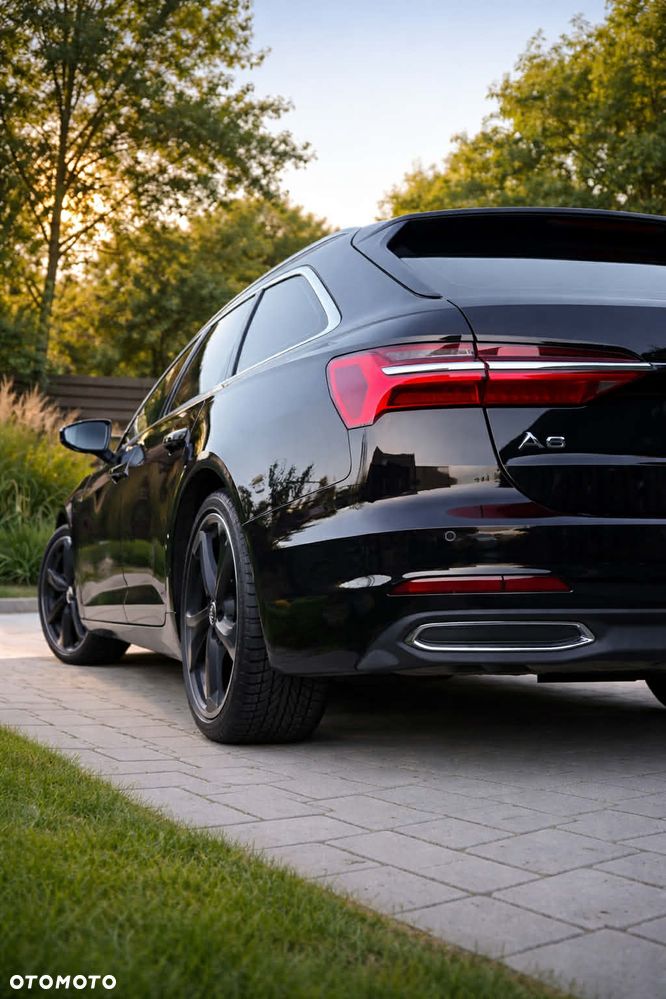 Audi A6 Avant 40 TDI S tronic - 1