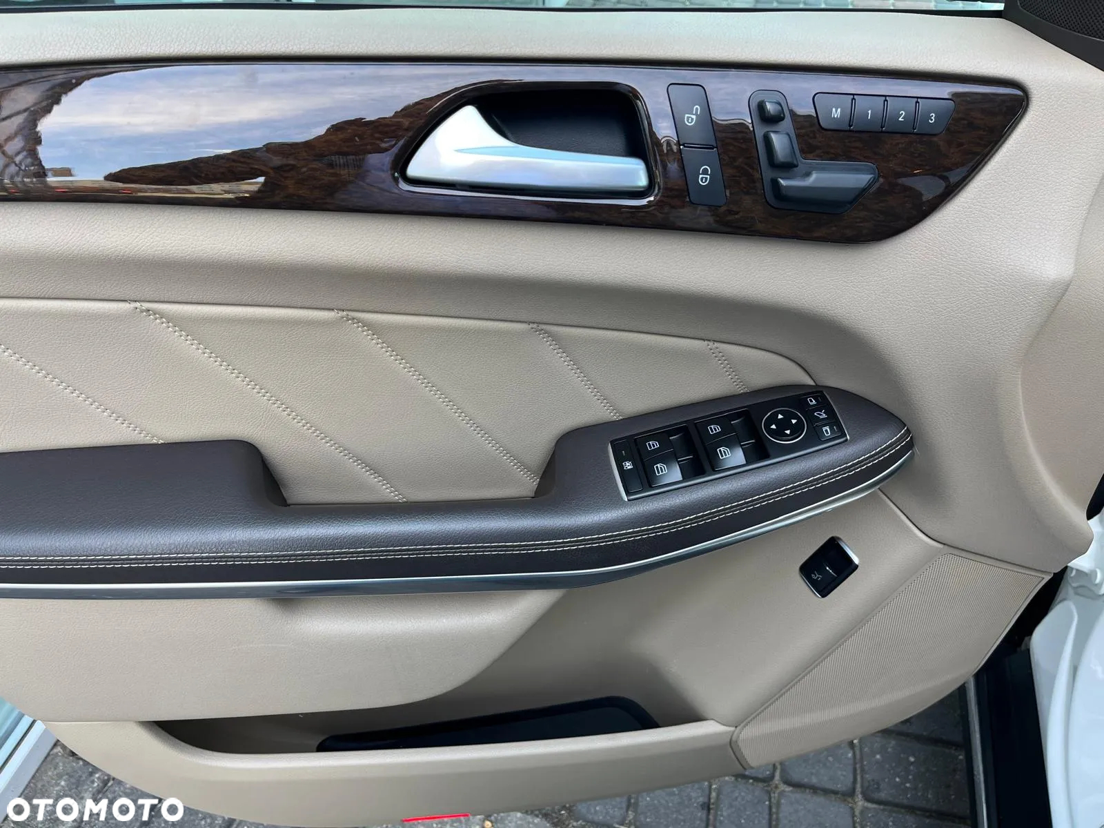 Mercedes-Benz GL 500 4-Matic - 22
