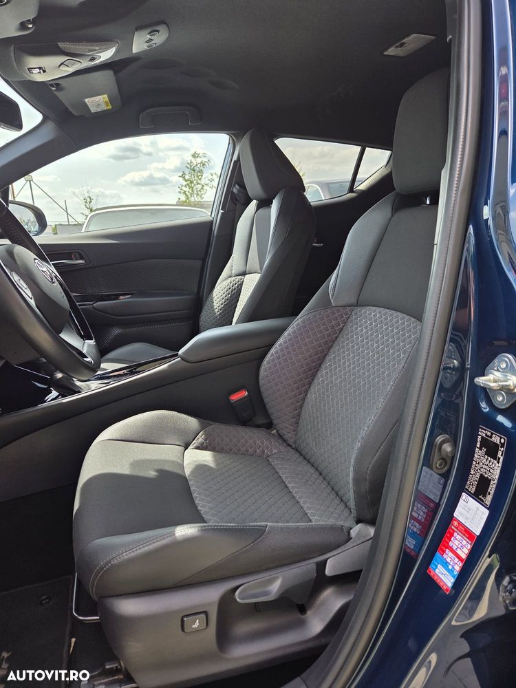 Toyota C-HR 1.8 HSD 122 CP 4x2 CVT C-ult Style - 9