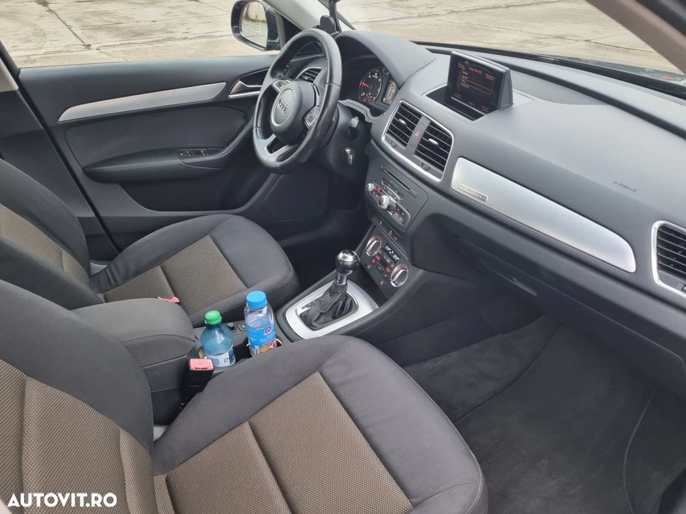 Audi Q3 2.0 TDI Quattro S tronic - 11